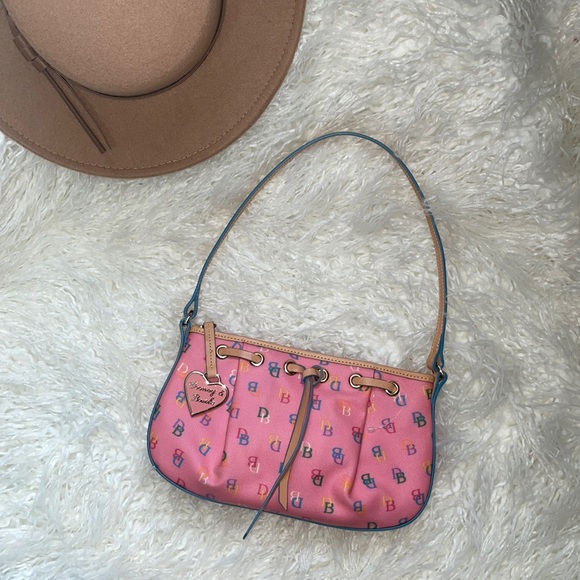 Dooney & Bourke Handbags - Dooney & Bourke / Y2K Pink Logo Signature Small Shoulder Bag
